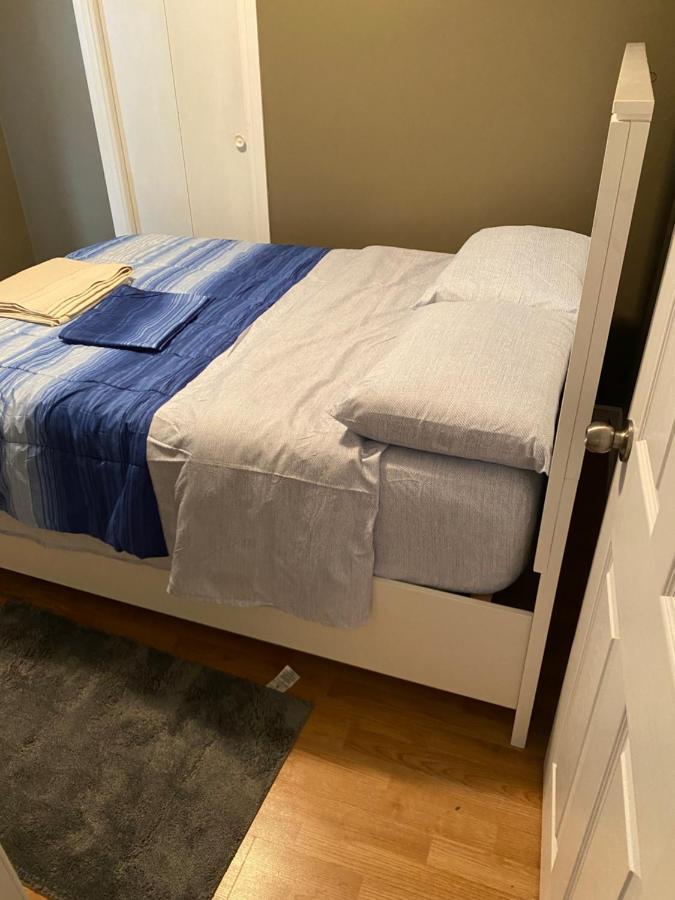 Windsor Airport Room Accommodation Exteriör bild